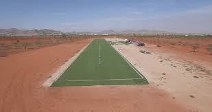 pista de aterrizaje aeromodelismo con césped artificial reciclado de campo de fútbol